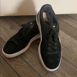 Puma Suede Sneakers